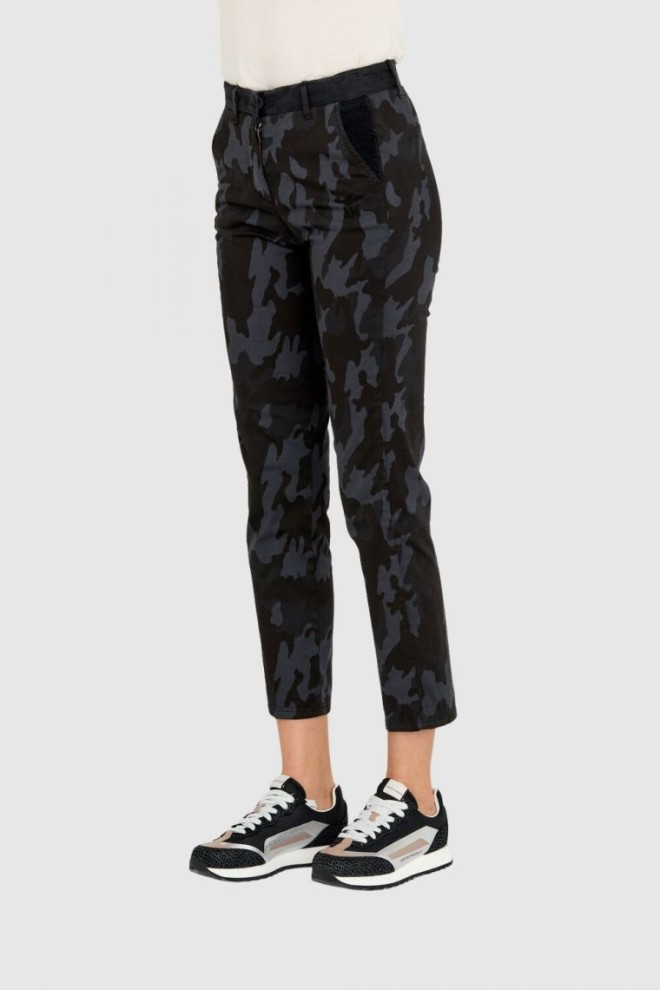 AERONAUTICA MILITARE Pantaloni chinos de damă din marochin negru