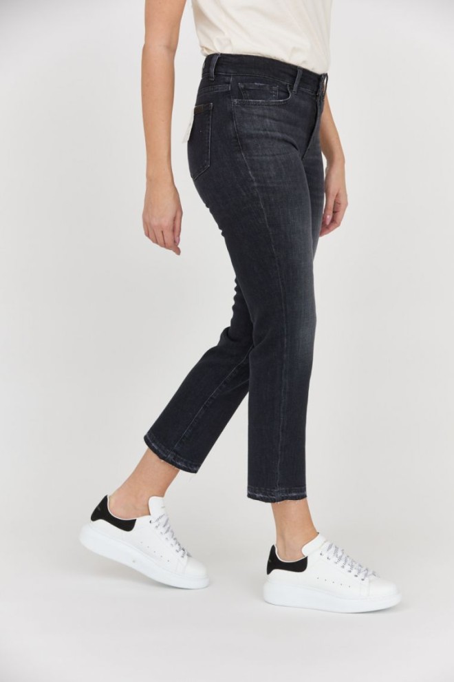 7 FOR ALL MANKIND Black women's jeans with slightly ragged legs THE STRAIGHT CROP SLIM ILLUSION SAVAGE