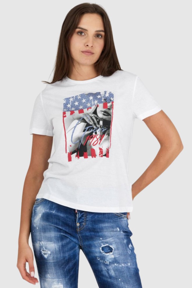 GUESS Biały t-shirt damski z nadrukiem i wiązaniem na plecach