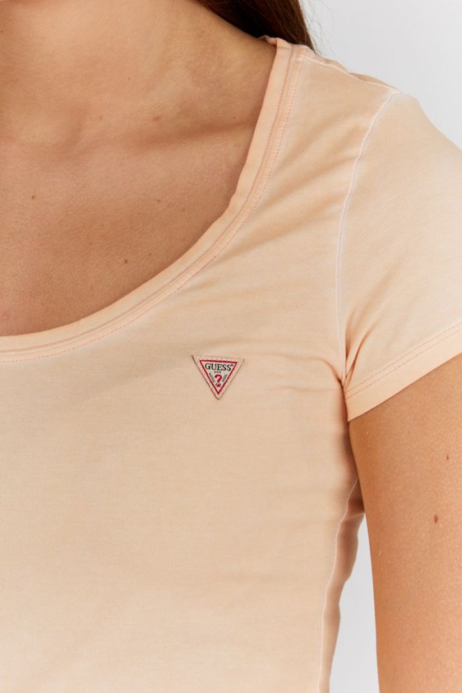 GUESS Tricou piersică pentru femei cu efect de spălare