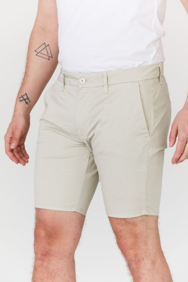 GUESS Pantaloni scurți bărbați bej