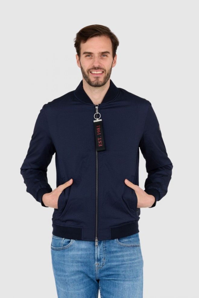GUESS Jachetă windbreaker albastru marin pentru bărbați