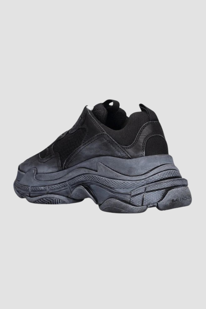 BALENCIAGA Black TRIPLE S sneakers