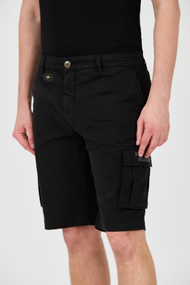 AERONAUTICA MILITARE Black Bermuda shorts