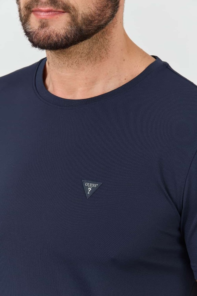 Tricou GUESS New Tech Str albastru marin pentru bărbați