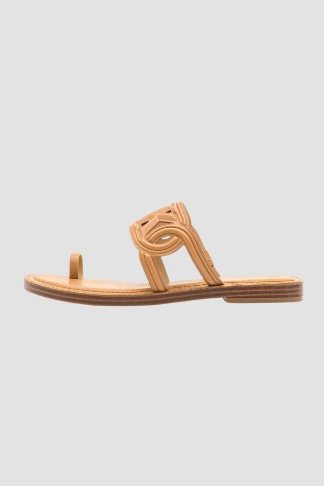 MICHAEL KORS Brązowe klapki Alma Flat Sandal