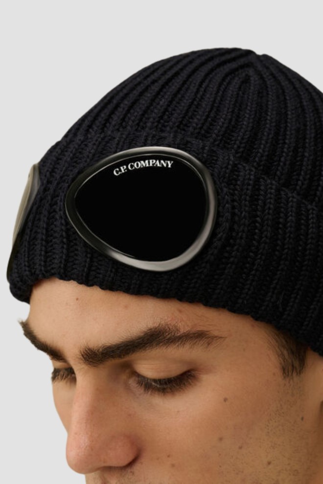 C.P. COMPANY Czarna czapka Knit Cap