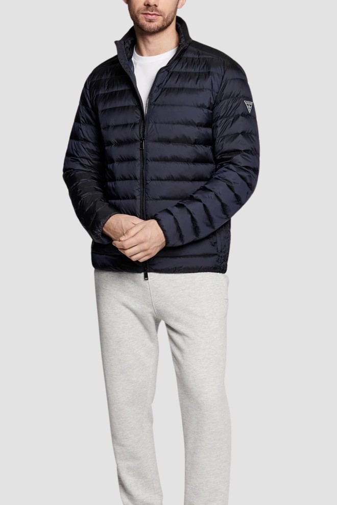 Jachetă GUESS Light Packable Realdown JKT albastru marin pentru bărbați