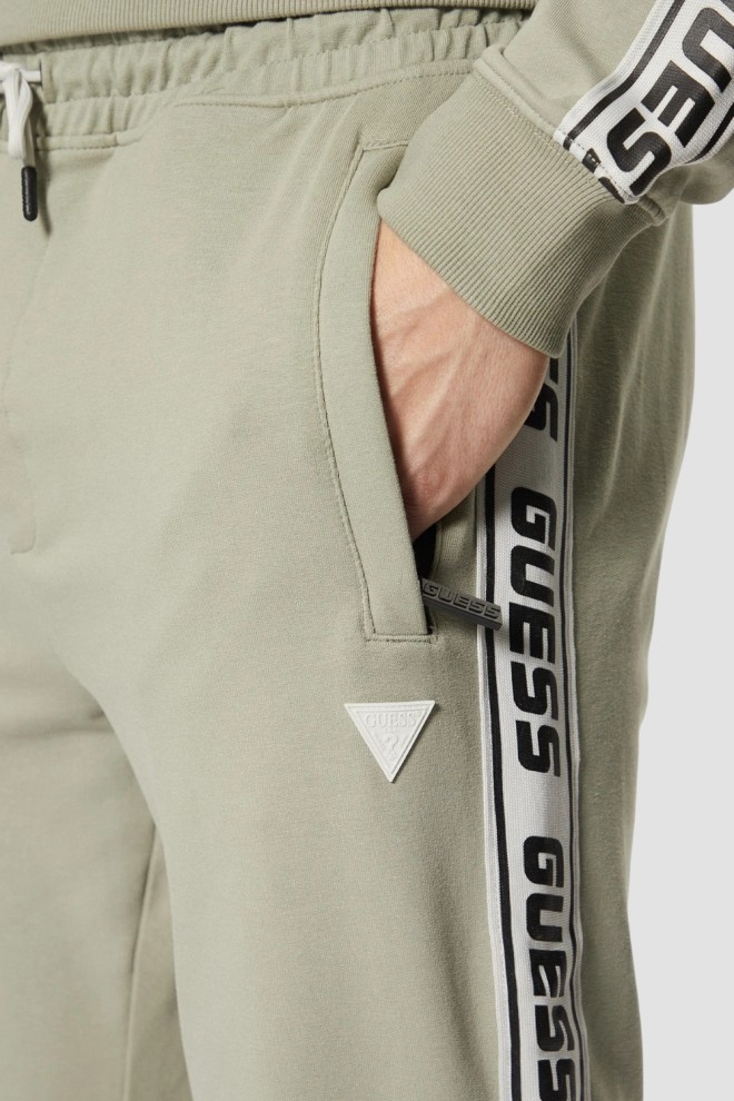 Pantaloni de trening cu dungi GUESS Green New Arlo pentru bărbați