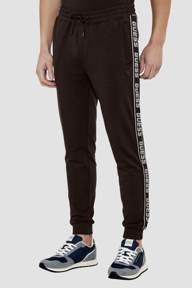 GUESS Brown bărbați New Arlo pantaloni de trening cu dungi