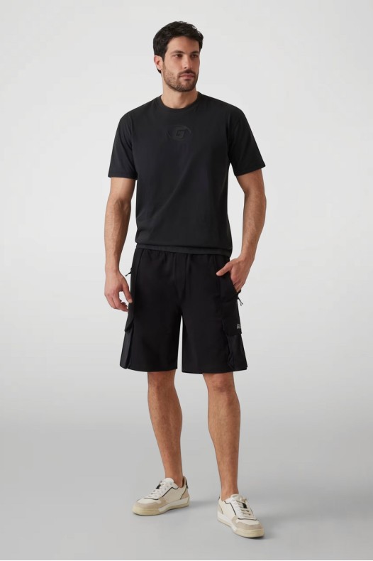 GUESS Pantaloni scurți...