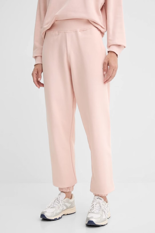 Pantaloni de trening GUESS Pink Primula pentru femei