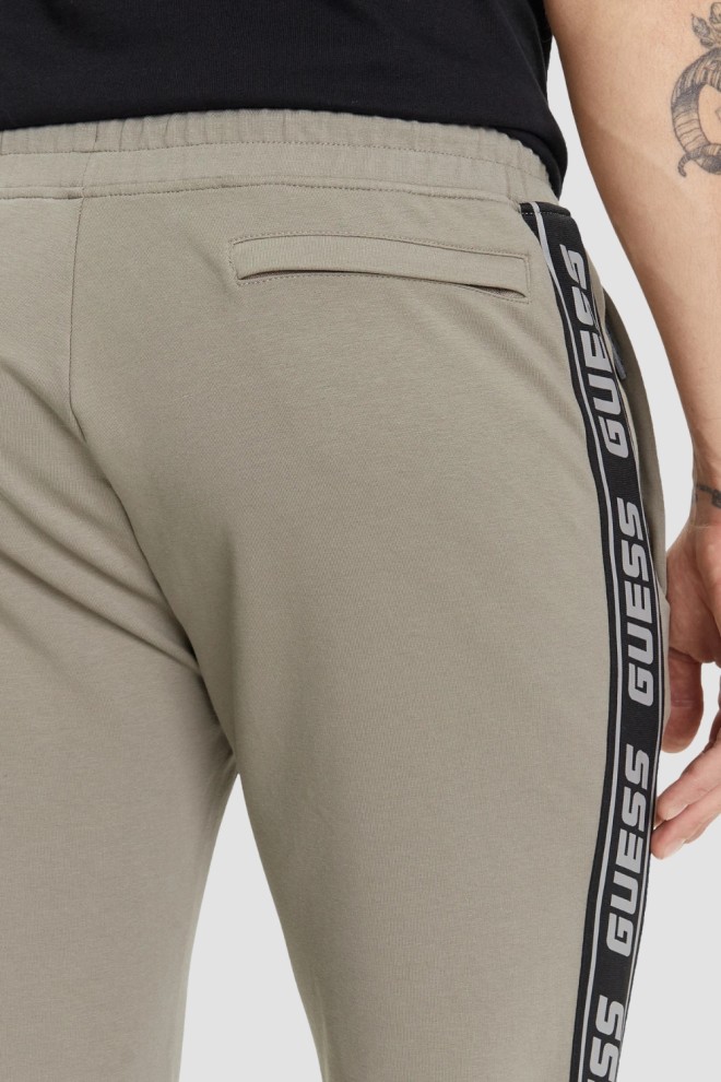 Pantaloni de trening cu dungi GUESS Green New Arlo pentru bărbați