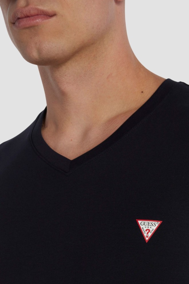 GUESS Navy blue men's t-shirt with small logo