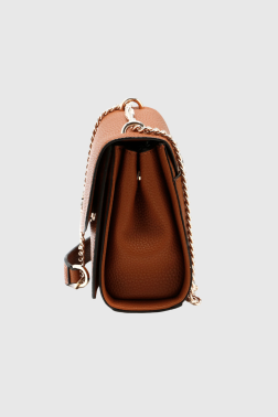 GUESS Brązowa kopertówka...