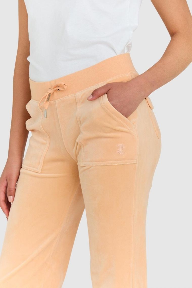 JUICY COUTURE Classic velour del ray sweatpants in peach color