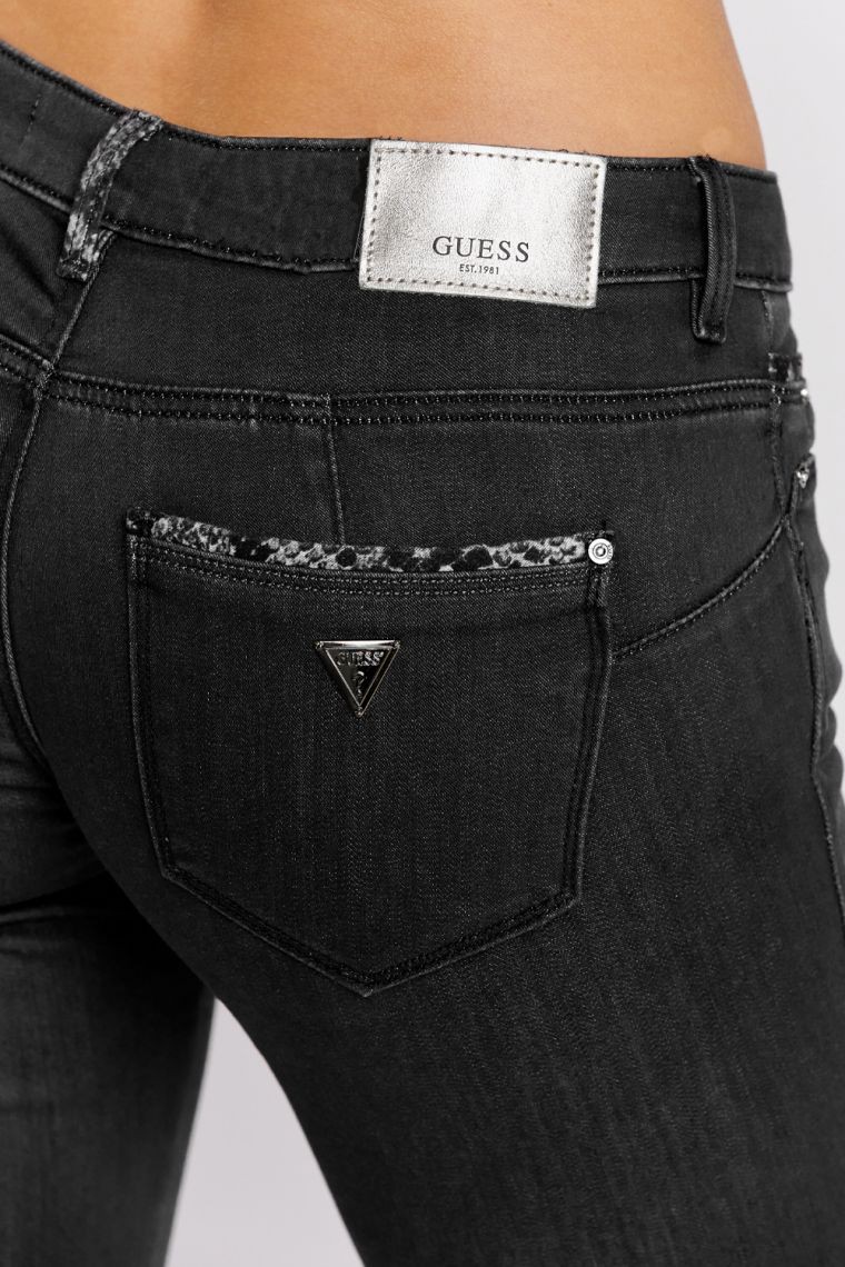 GUESS Czarne jeansy damskie Cosy phyton