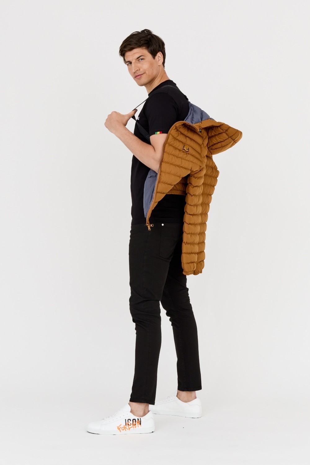 INVICTA Коричневий жіночий пуховик з капюшоном