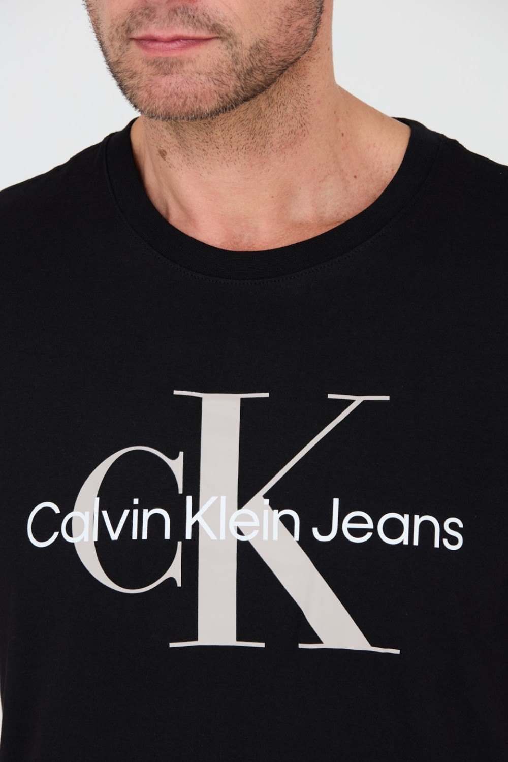 Футболка CALVIN KLEIN Чорна