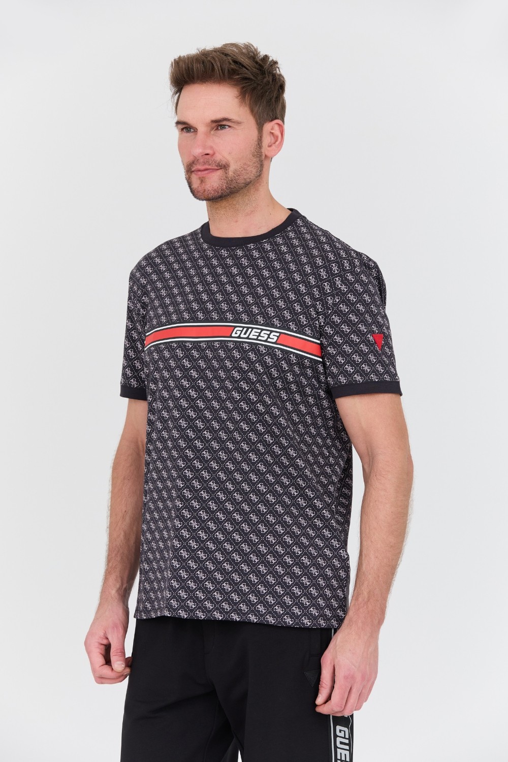 GUESS Tricou negru Jamey