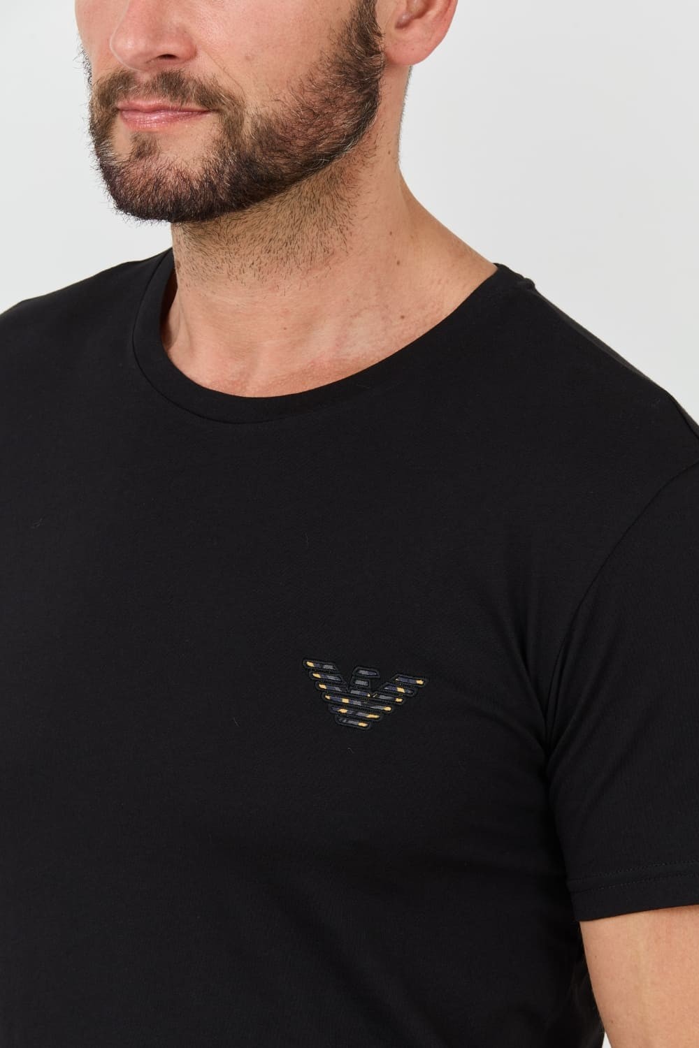 EMPORIO ARMANI Czarny t-shirt logo brodé