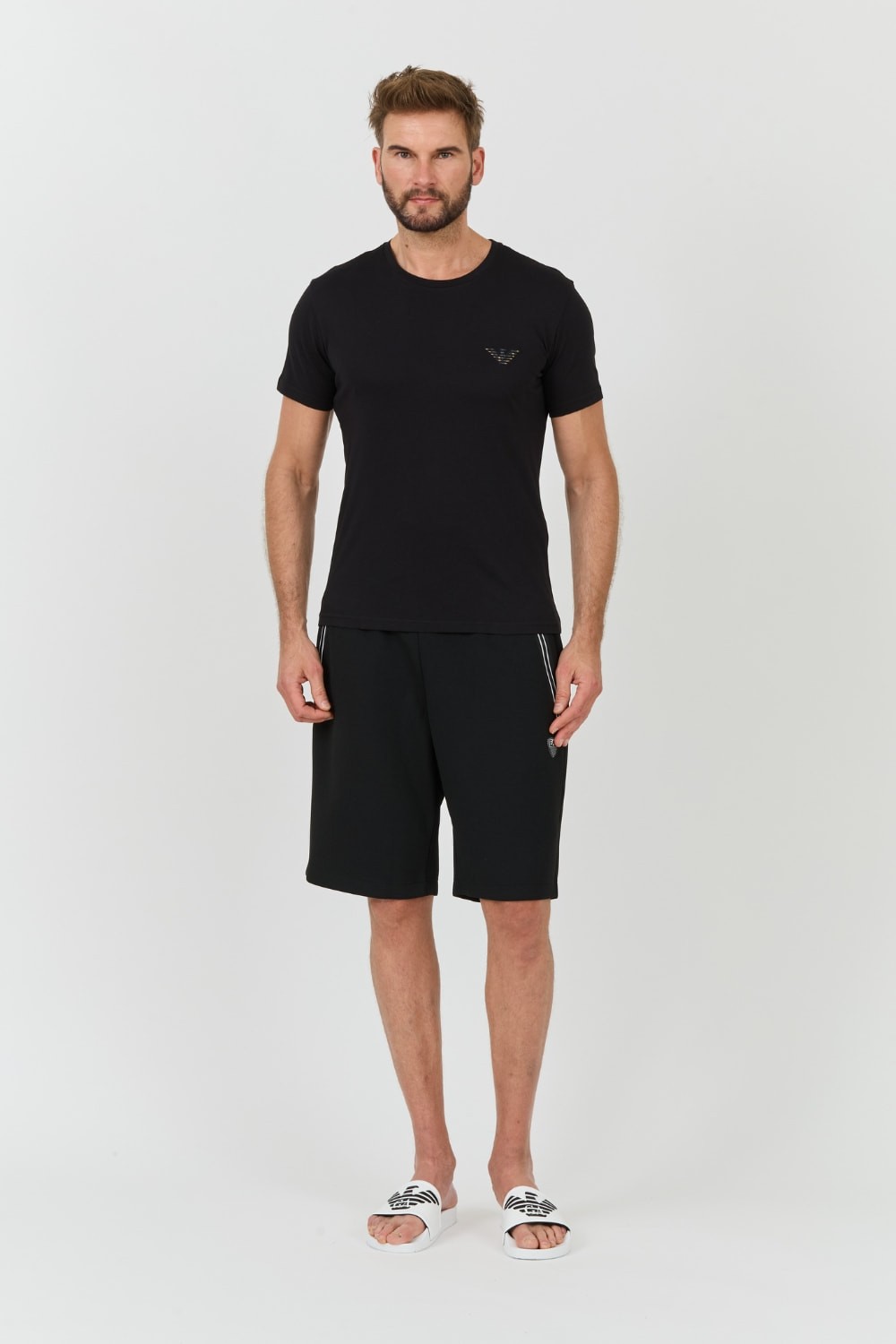 EMPORIO ARMANI Czarny t-shirt logo brodé