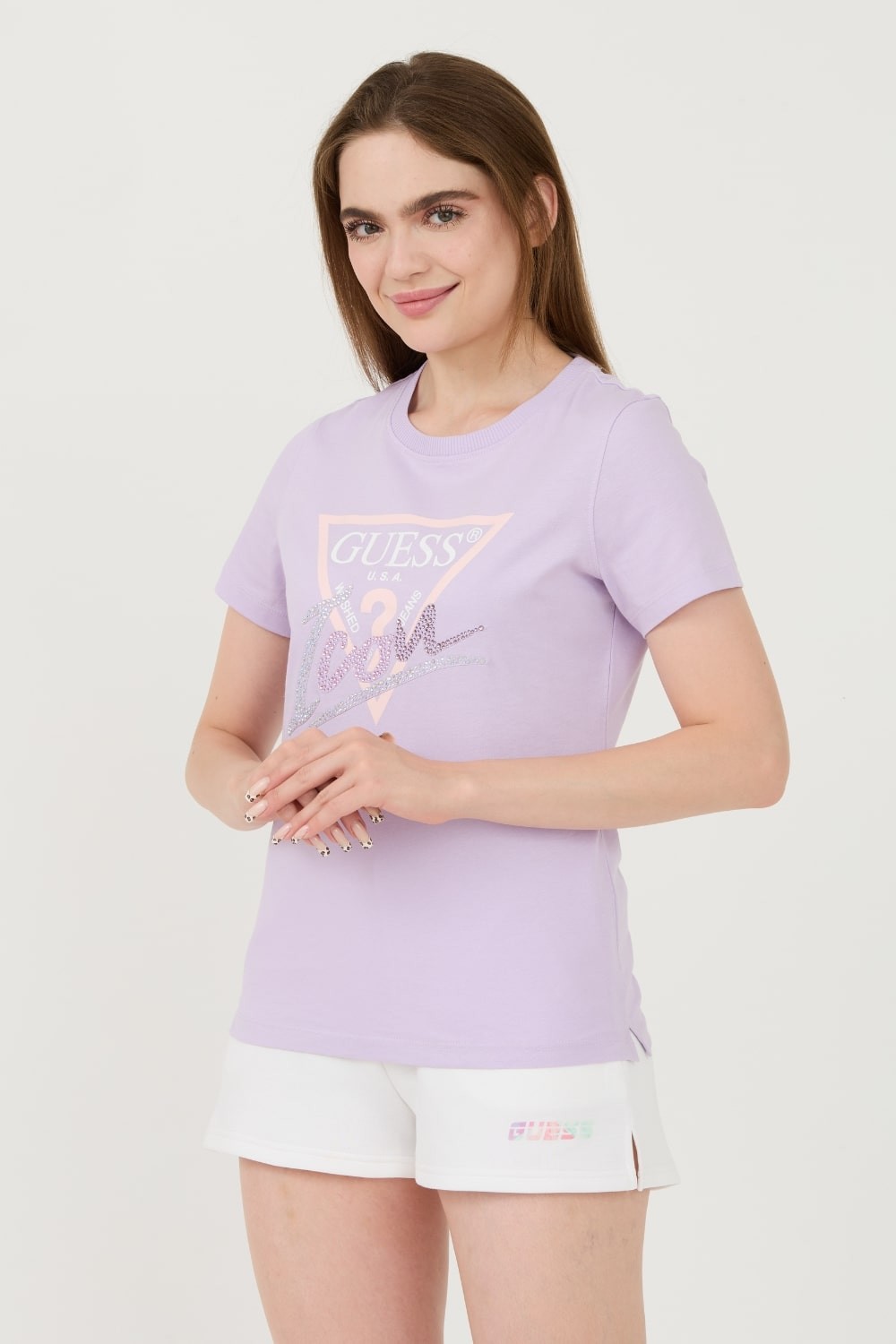 GUESS Lawendowy damski t-shirt bawełniany Icon Tee