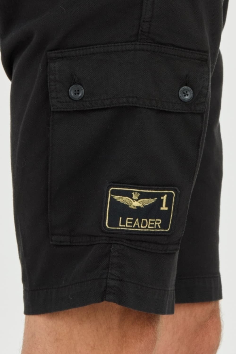 AERONAUTICA MILITARE Czarne męskie bermudy Frecce Tricolori