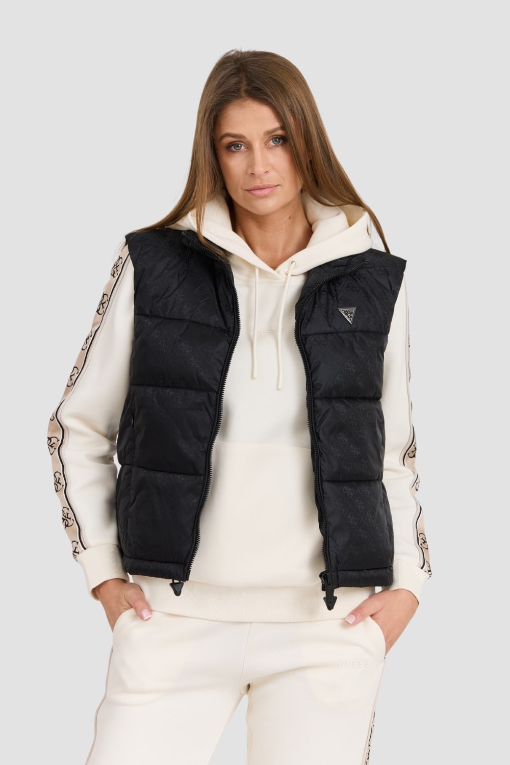 GUESS Czarny damski bezrękawnik New 4g Logo Padded Vest