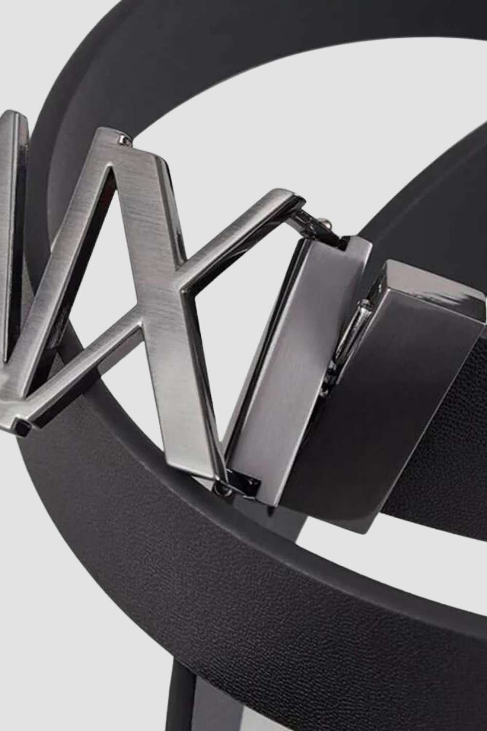 ARMANI EXCHANGE Czarny pasek męski ze srebrną klamrą