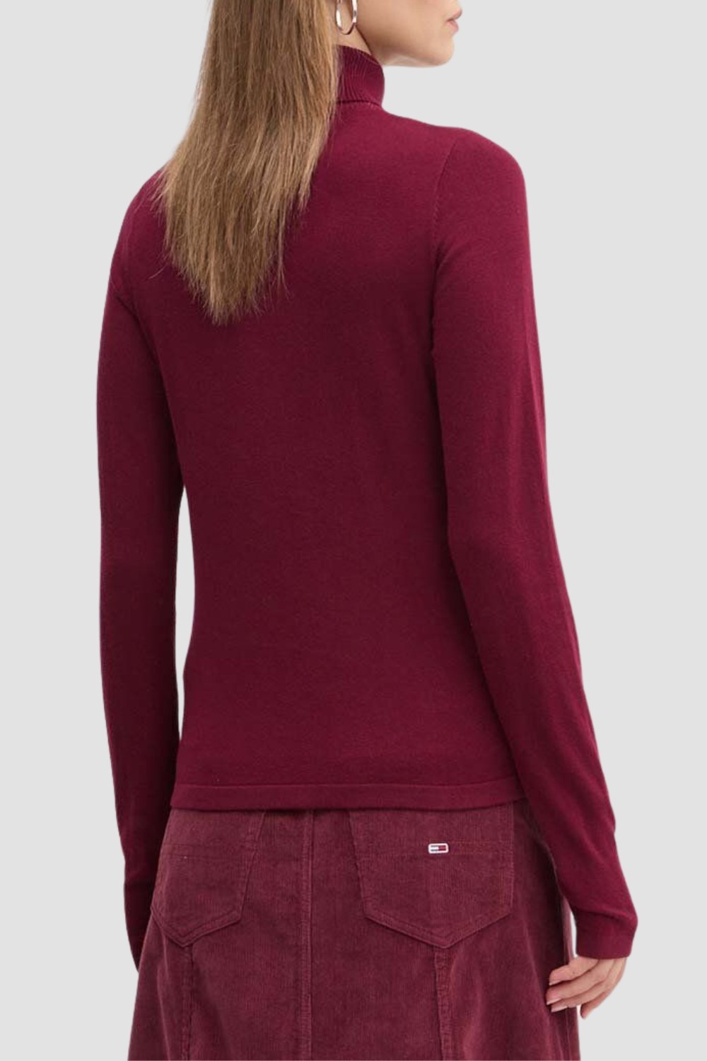 TOMMY JEANS Бордова жіноча водолазка