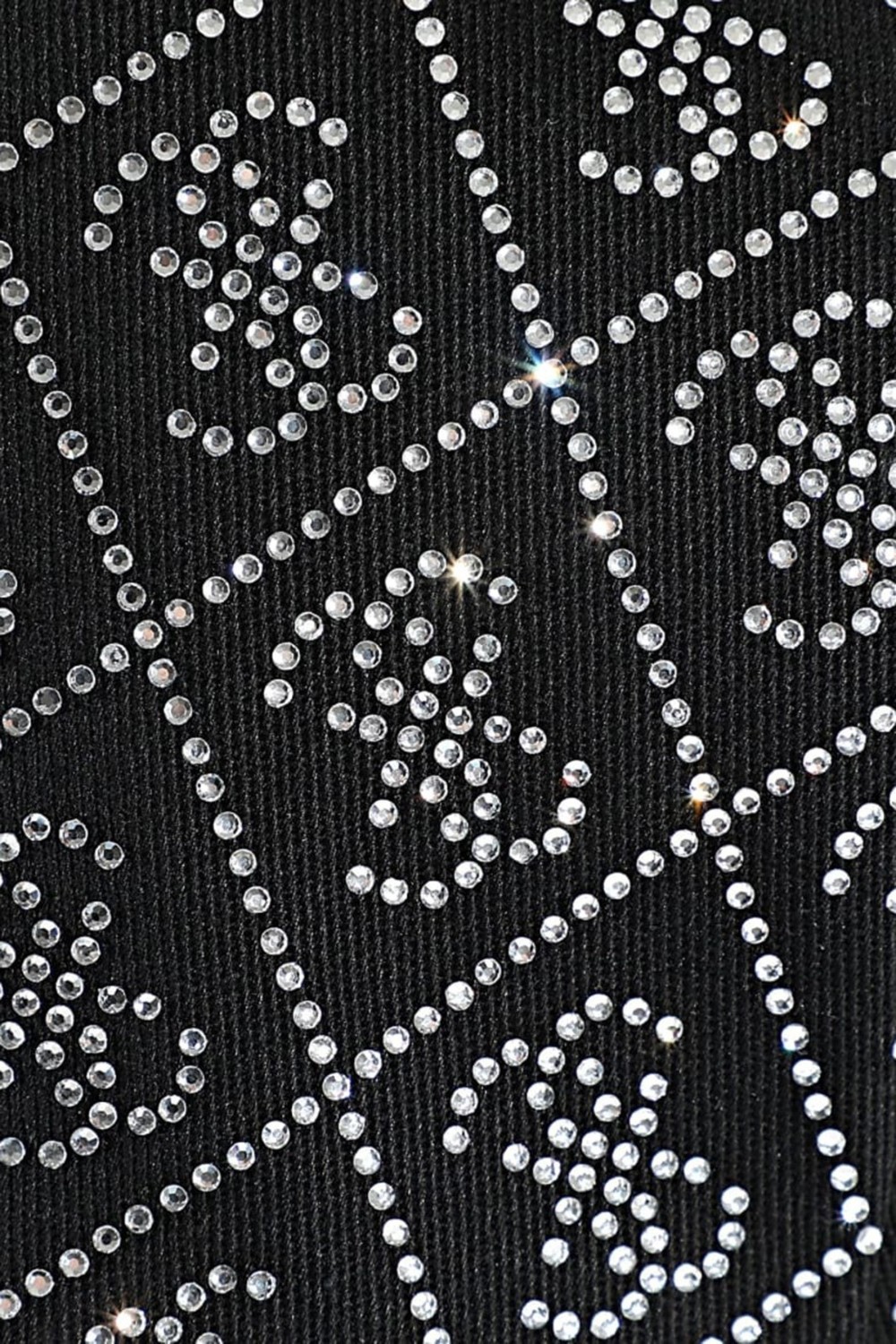 GUESS Czarna damska czapka z cyrkoniami