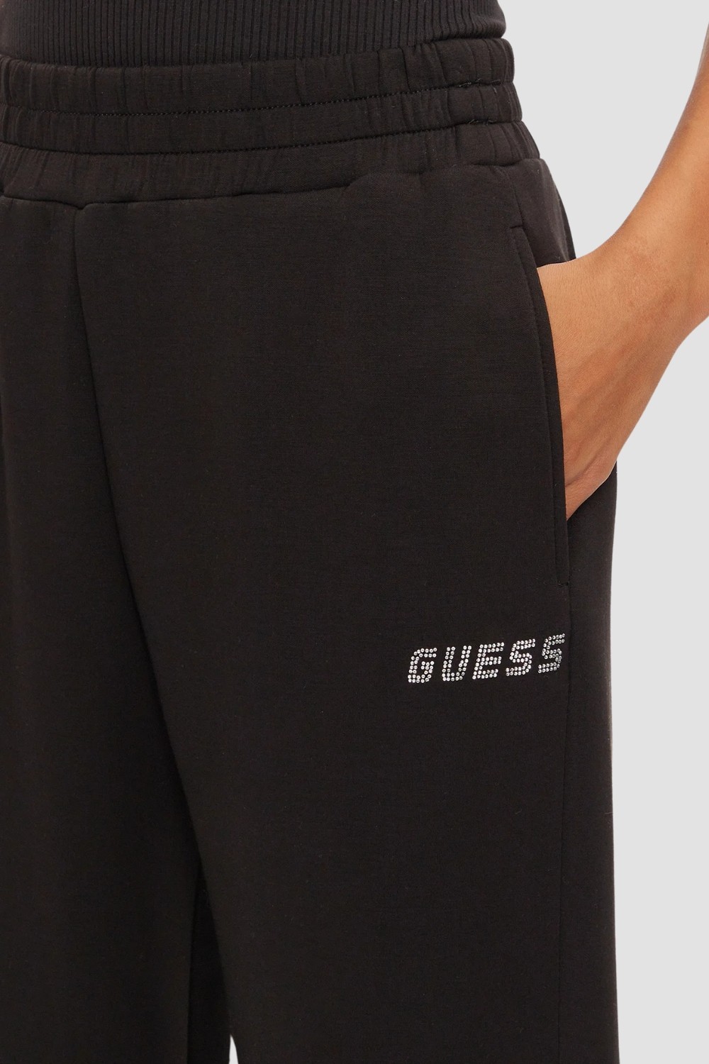 GUESS Czarne damskie spodnie dresowe Cecilia