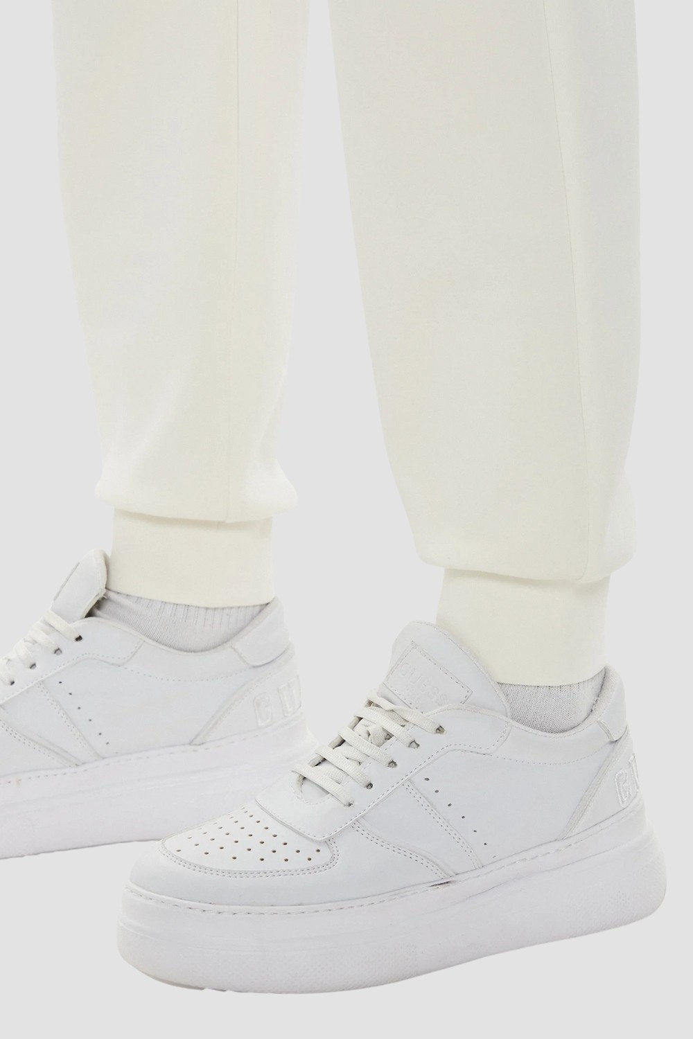 GUESS Beżowe damskie spodnie dresowe Olympe