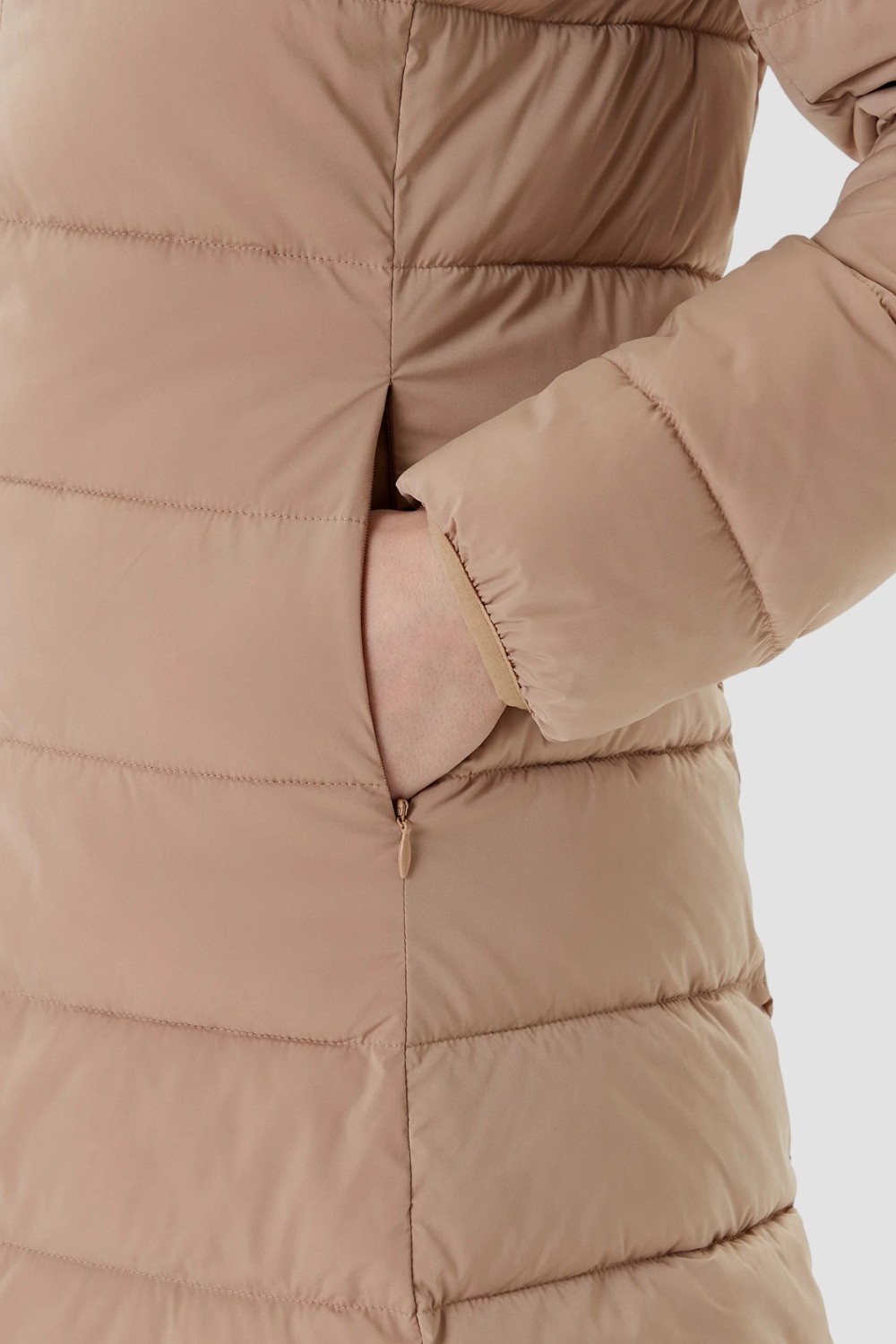 GUESS Brązowa długa damska kurtka New Aleta