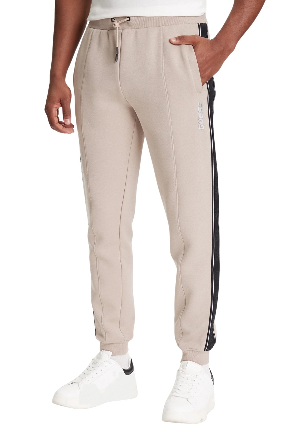 GUESS Beżowe spodnie męskie z lampasami Mickey